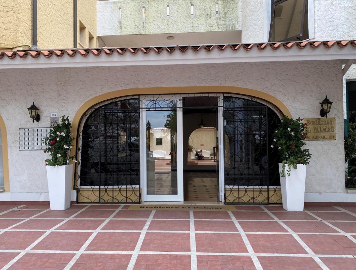 Residence El Palmar Fronte Mare, Fronte Spiaggia Лидо-ди-Езоло Экстерьер фото
