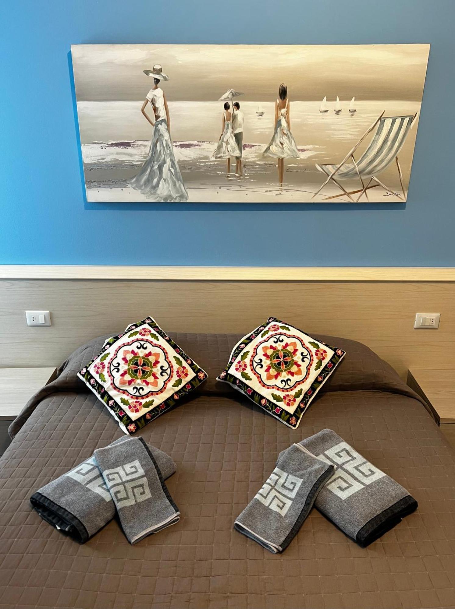Residence El Palmar Fronte Mare, Fronte Spiaggia Лидо-ди-Езоло Экстерьер фото